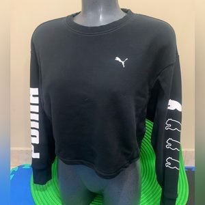 PUMA crop sweatshirt ✅